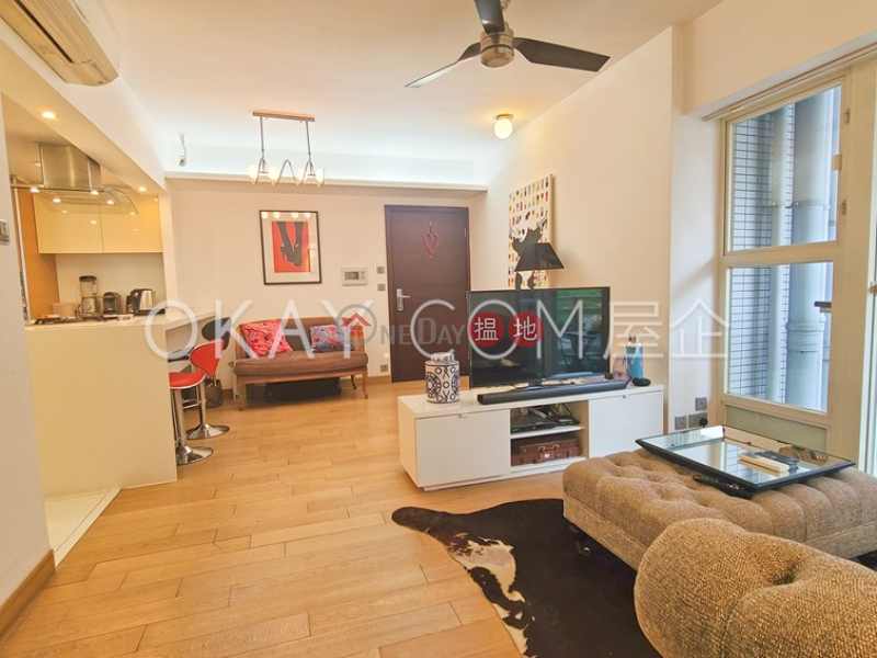 2房2廁,星級會所,連租約發售,露台聚賢居出售單位|聚賢居(Centrestage)出售樓盤 (OKAY-S510)