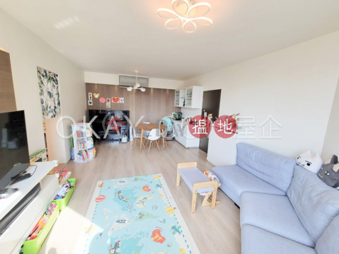 Stylish 3 bedroom in Mid-levels West | For Sale | Skyview Cliff 華庭閣 _0