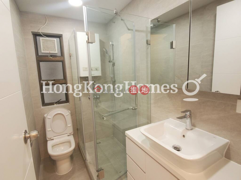 HK$ 40,000/ month Beverly Court | Wan Chai District | 3 Bedroom Family Unit for Rent at Beverly Court