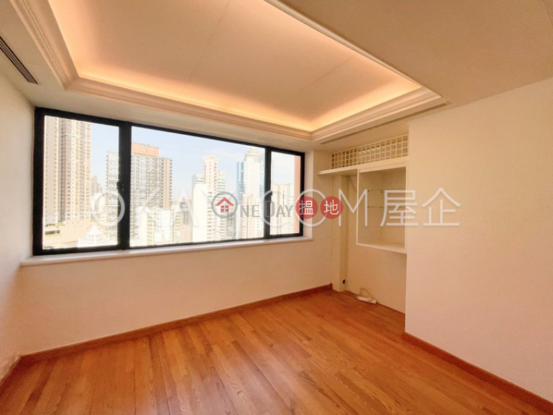 HK$ 85,000/ month, The Albany, Central District | Gorgeous 2 bedroom with parking | Rental
