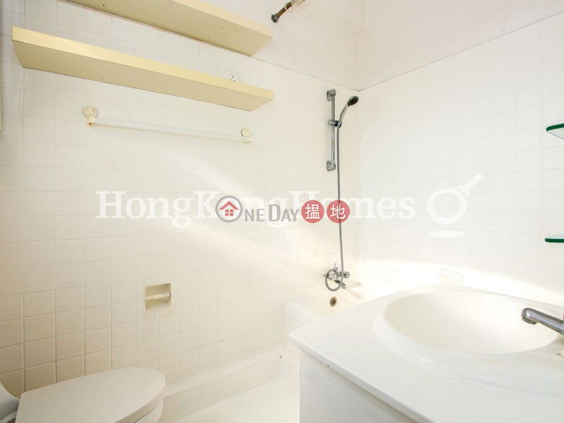 Property Search Hong Kong | OneDay | Residential | Rental Listings 3 Bedroom Family Unit for Rent at Country Apartments