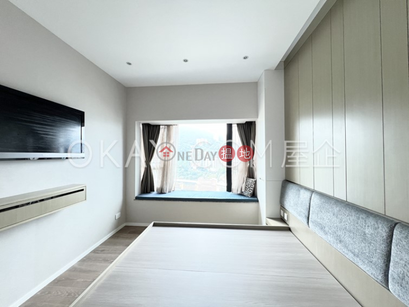 Stylish 3 bedroom on high floor with parking | Rental | The Leighton Hill 禮頓山 Rental Listings