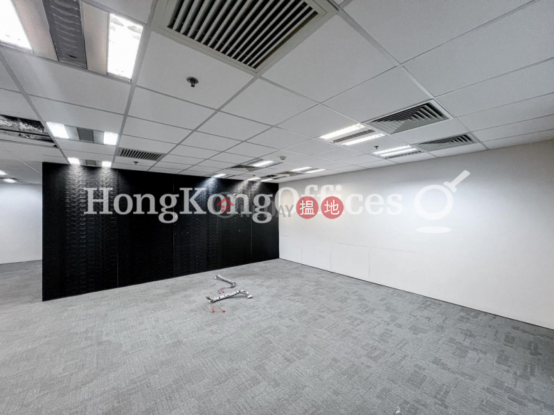 HK$ 221,250/ month | New World Tower | Central District | Office Unit for Rent at New World Tower