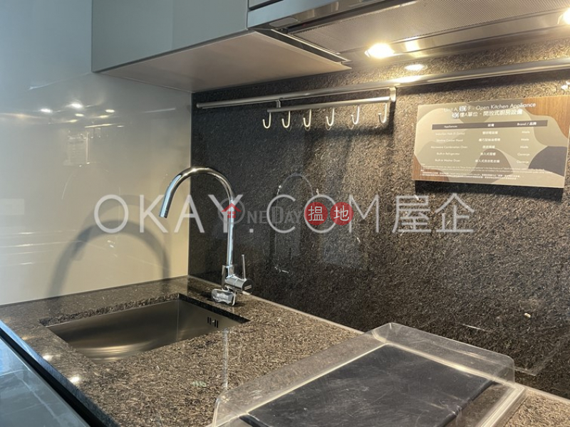 Cozy 1 bedroom on high floor with balcony | Rental | Eight Kwai Fong 桂芳街8號 Rental Listings