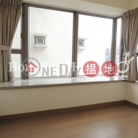 3 Bedroom Family Unit for Rent at Centre Point | Centre Point 尚賢居 _0