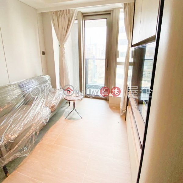 Elegant 2 bedroom in Mid-levels Central | Rental | On Fung Building 安峰大廈 Rental Listings