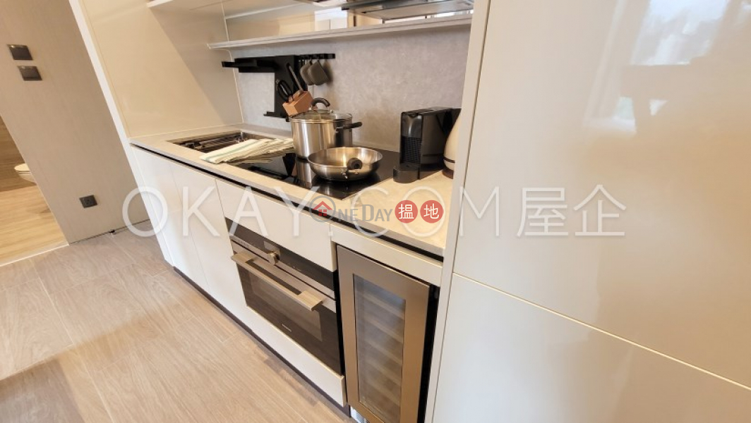 HK$ 34,500/ month Townplace Soho, Western District, Unique 2 bedroom with balcony | Rental