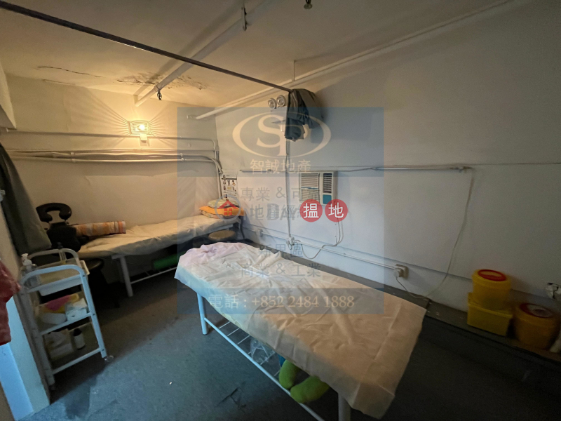 Kwai Hing Shop For Rent: Near Mtr, Previously Medical Clinic Tenant, Available To Visit Anytime, 100 Kwai Hing Road | Kwai Tsing District, Hong Kong, Rental | HK$ 17,000/ month