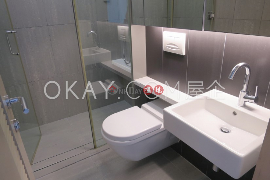 HK$ 48,000/ month, The Oakhill | Wan Chai District, Elegant 3 bedroom with balcony | Rental