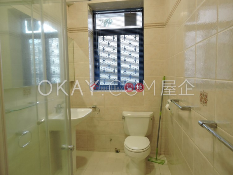 HK$ 78,000/ month, 18-20 Happy View Terrace | Wan Chai District Gorgeous 3 bedroom with balcony & parking | Rental