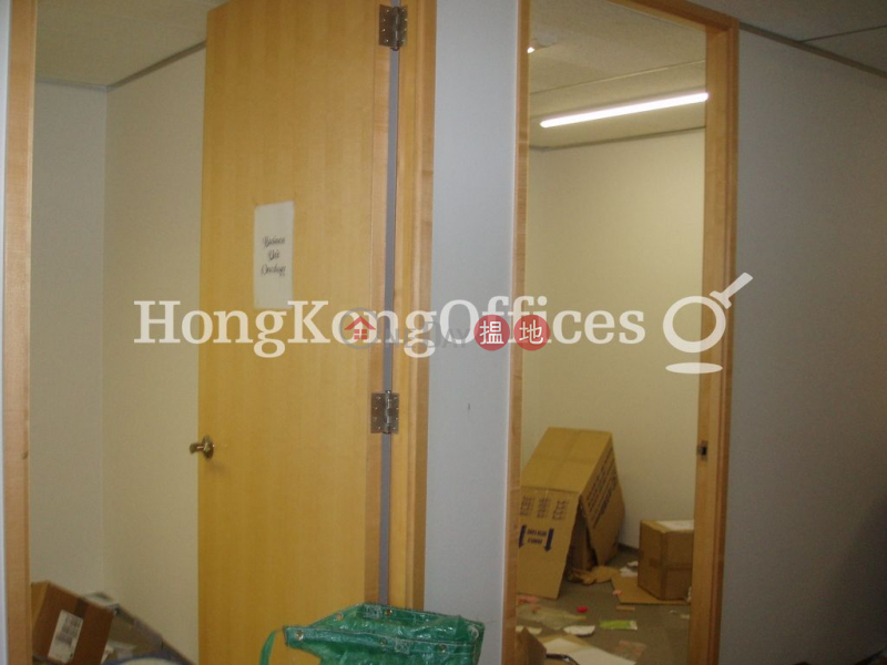 HK$ 149,682/ month Windsor House, Wan Chai District, Office Unit for Rent at Windsor House