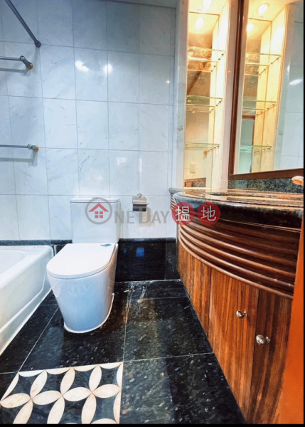 Tung Chung Crescent 3 Bed 2 Bath, 1 Hing Tung Street | Lantau Island Hong Kong, Rental HK$ 23,500/ month