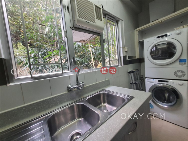 Gorgeous 3 bedroom with balcony & parking | Rental | Catalina Mansions 嘉年大廈 Rental Listings
