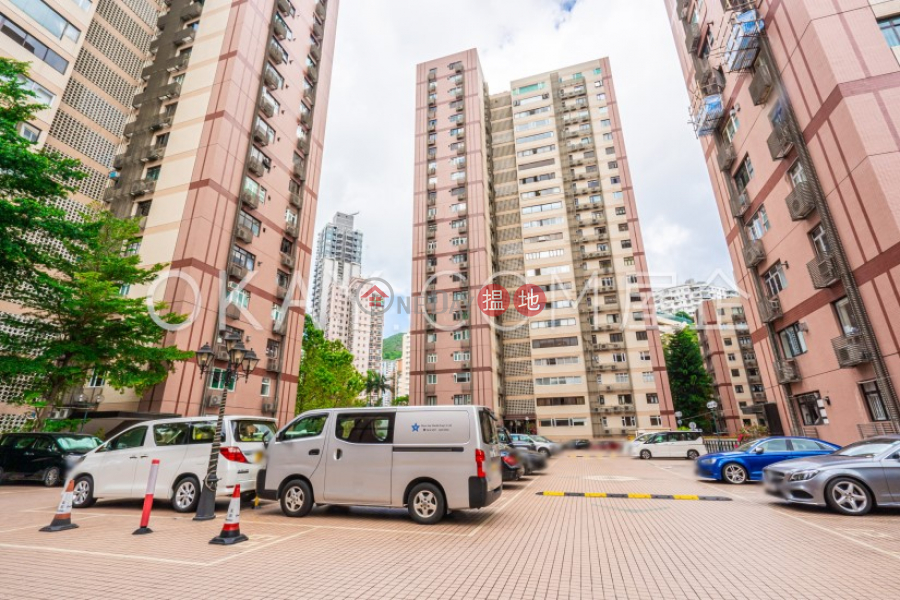 HK$ 6,550萬豪園|灣仔區-3房3廁,實用率高,極高層,連車位豪園出售單位