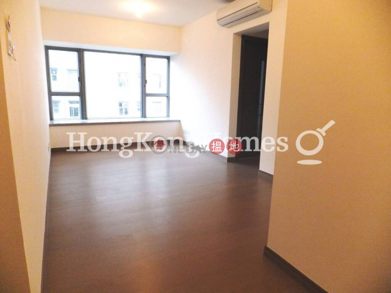 3 Bedroom Family Unit for Rent at Centre Point 72 Staunton Street | Central District | Hong Kong, Rental HK$ 30,000/ month