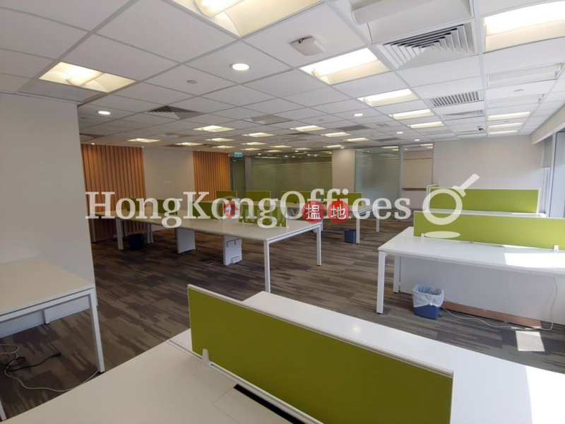 HK$ 136,400/ month | Shun Tak Centre, Western District | Office Unit for Rent at Shun Tak Centre
