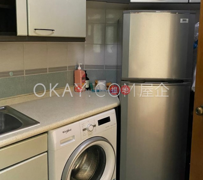 Tasteful 3 bedroom in Mid-levels West | Rental | 2 Seymour Road | Western District Hong Kong Rental, HK$ 35,000/ month