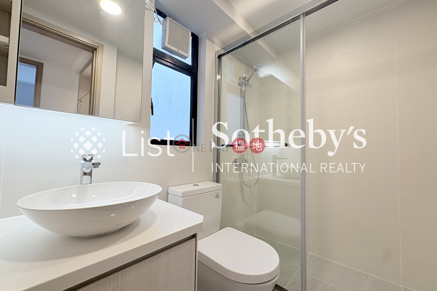 Property for Rent at 62B Robinson Road with 3 Bedrooms | 62B Robinson Road 愛富華庭 Rental Listings