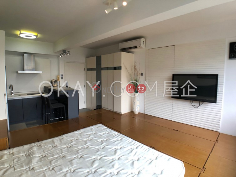 Property Search Hong Kong | OneDay | Residential, Sales Listings | Charming studio on high floor with racecourse views | For Sale