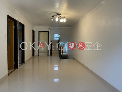 Generous house on high floor with rooftop & balcony | Rental | Sheung Yeung Village House 上洋村村屋 _0