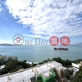 Unique 3 bedroom with balcony & parking | For Sale