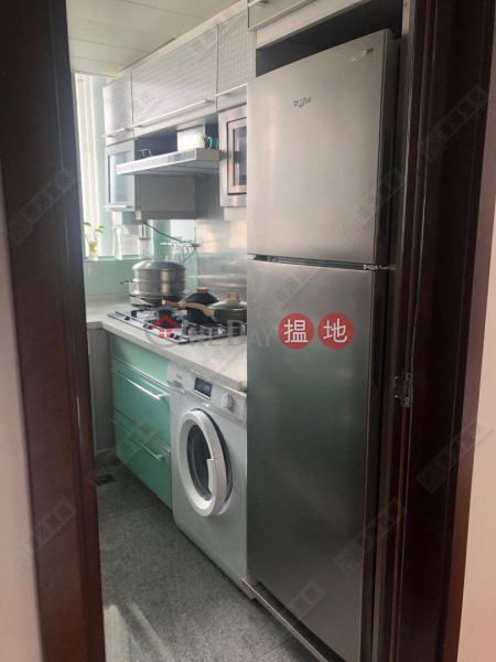 Two bedrooms, one suite, and one study in The Harbourside, 1 Austin Road West | Yau Tsim Mong Hong Kong Sales, HK$ 28M