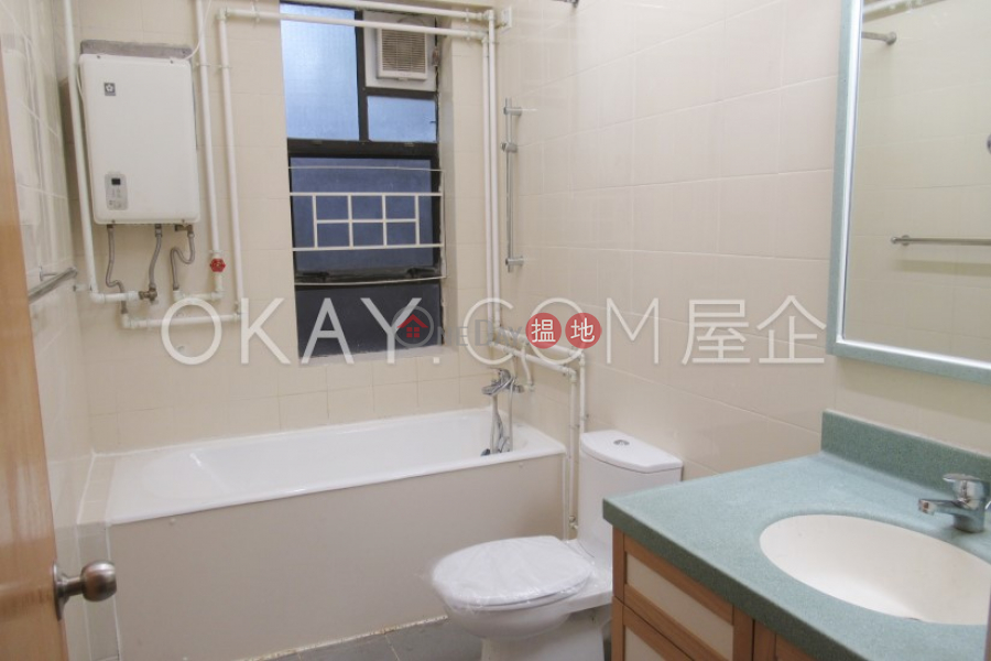 Charming 3 bedroom with balcony & parking | Rental | 11 Ho Man Tin Hill Road | Kowloon City Hong Kong | Rental | HK$ 44,900/ month
