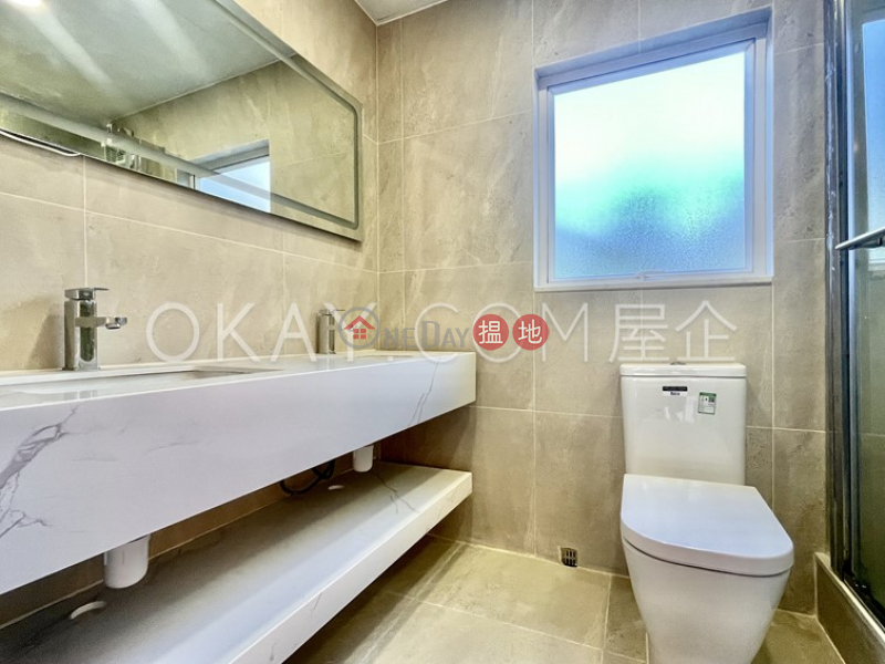 HK$ 63,000/ month, House 3 Forest Hill Villa, Sai Kung, Exquisite house with balcony & parking | Rental