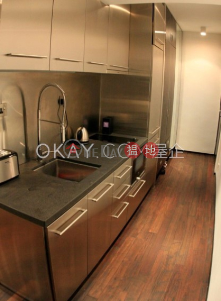 Practical studio with rooftop | For Sale, Tung Yuen Building 東源樓 Sales Listings | Central District (OKAY-S43798)