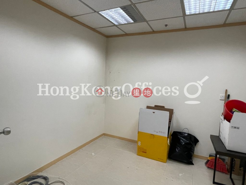 Shun Tak Centre | High | Office / Commercial Property Rental Listings HK$ 121,264/ month