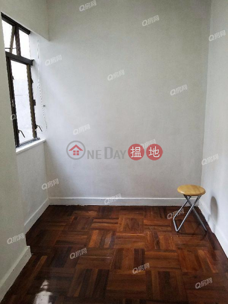 Property Search Hong Kong | OneDay | Residential | Sales Listings, Louvre Court | 3 bedroom High Floor Flat for Sale