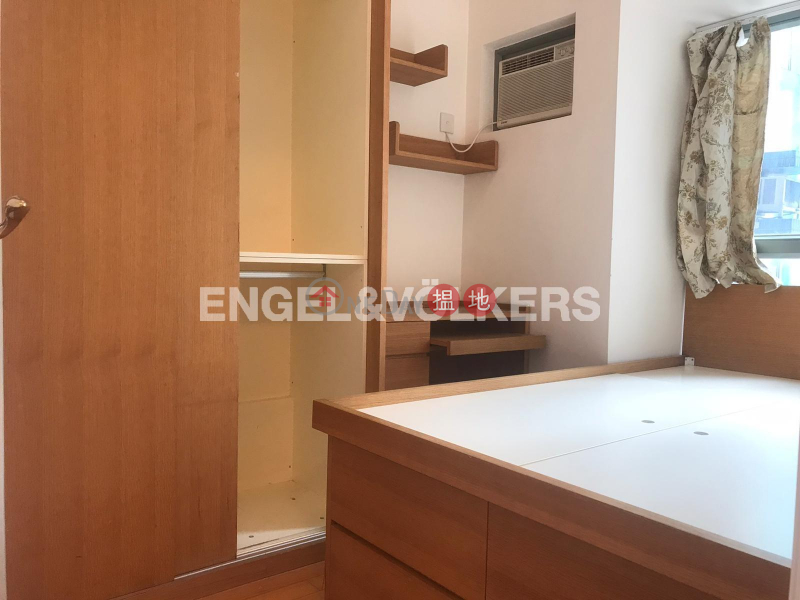 Property Search Hong Kong | OneDay | Residential | Rental Listings | 1 Bed Flat for Rent in Sheung Wan