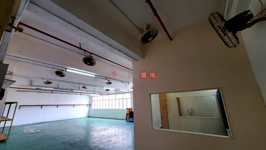 Kin Wing Industrial Building, Middle Industrial, Rental Listings HK$ 25,000/ month