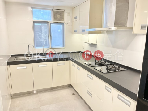 Beautiful house with terrace & parking | Rental | Las Pinadas 松濤苑 _0