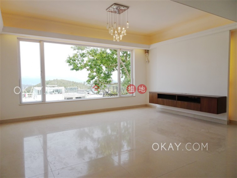 Stylish house with terrace & parking | Rental | Las Pinadas 松濤苑 Rental Listings