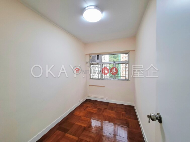 Stylish 3 bedroom on high floor | For Sale | Friendship Court 友誼大廈 Sales Listings