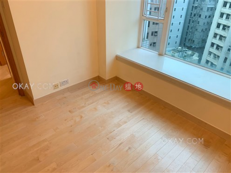 Unique 3 bedroom with balcony | Rental, Reading Place 莊士明德軒 Rental Listings | Western District (OKAY-R16609)