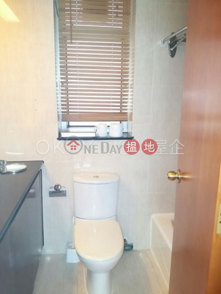 HK$ 38,000/ month Sorrento Phase 1 Block 3 Yau Tsim Mong Nicely kept 3 bed on high floor with harbour views | Rental