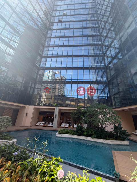 全新現樓二百幾萬400呎4點2米層高收租回報6厘 | iCITY iCITY _0