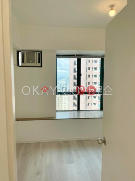 Tasteful 2 bedroom on high floor | Rental | Hillsborough Court 曉峰閣 Rental Listings