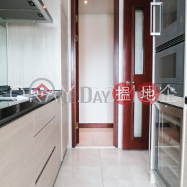 Exquisite 3 bedroom on high floor with balcony | Rental