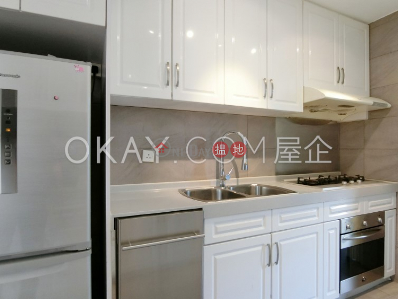 HK$ 73,000/ month | Block A-C Beach Pointe | Southern District Unique 3 bedroom with parking | Rental