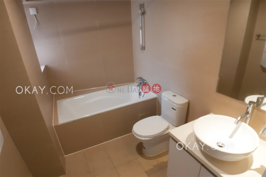 Property Search Hong Kong | OneDay | Residential Rental Listings, Nicely kept 3 bedroom in North Point Hill | Rental