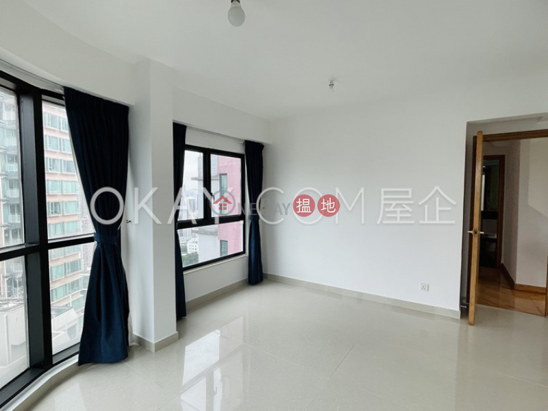 HK$ 52,000/ month Wilton Place | Western District Lovely 3 bedroom on high floor with sea views & balcony | Rental