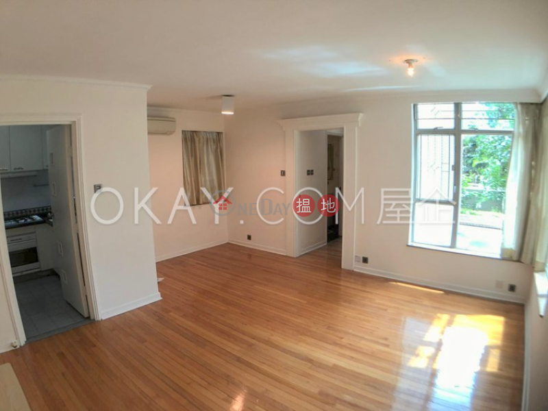 1房1廁港運城出售單位|東區港運城(Island Place)出售樓盤 (OKAY-S162983)