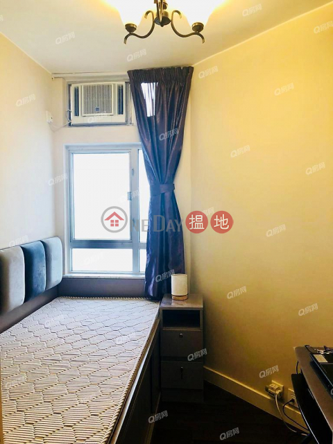 South Horizons Phase 2, Yee King Court Block 8 | 3 bedroom Mid Floor Flat for Rent|South Horizons Phase 2, Yee King Court Block 8(South Horizons Phase 2, Yee King Court Block 8)Rental Listings (QFANG-R95445)_0