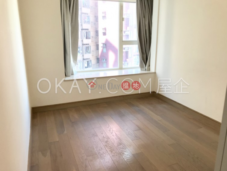 Nicely kept 3 bedroom on high floor with balcony | For Sale, 108 Hollywood Road | Central District | Hong Kong, Sales HK$ 24.6M