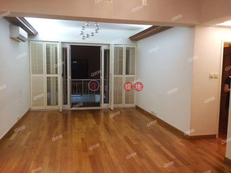 Property Search Hong Kong | OneDay | Residential Rental Listings, Se-Wan Mansion | 3 bedroom Mid Floor Flat for Rent