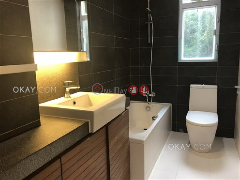 HK$ 68,000/ month Sea and Sky Court | Southern District | Rare 3 bedroom with sea views | Rental