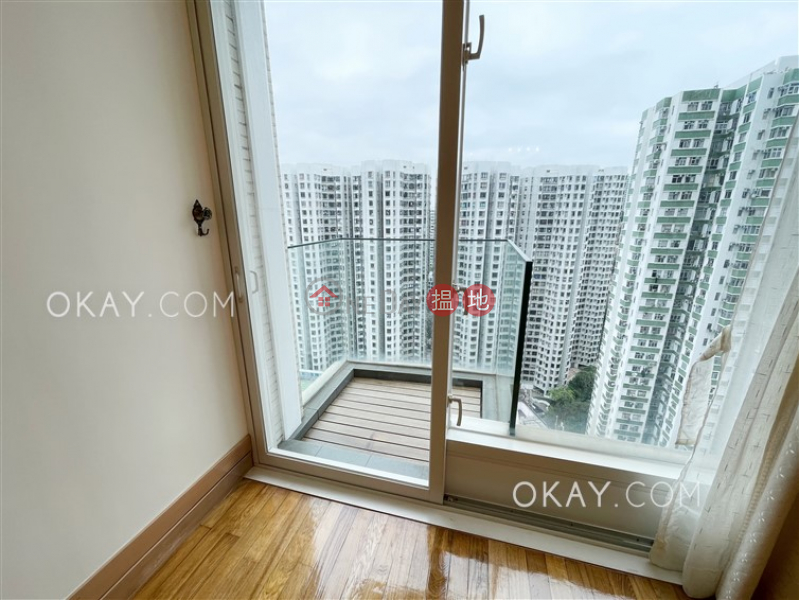 HK$ 25,000/ month, The Orchards Block 1 Eastern District, Tasteful 2 bedroom with sea views & balcony | Rental
